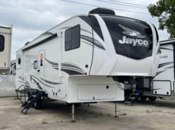 Used 2021 Jayco Eagle 29.5BHOKS available in Corinth, Texas