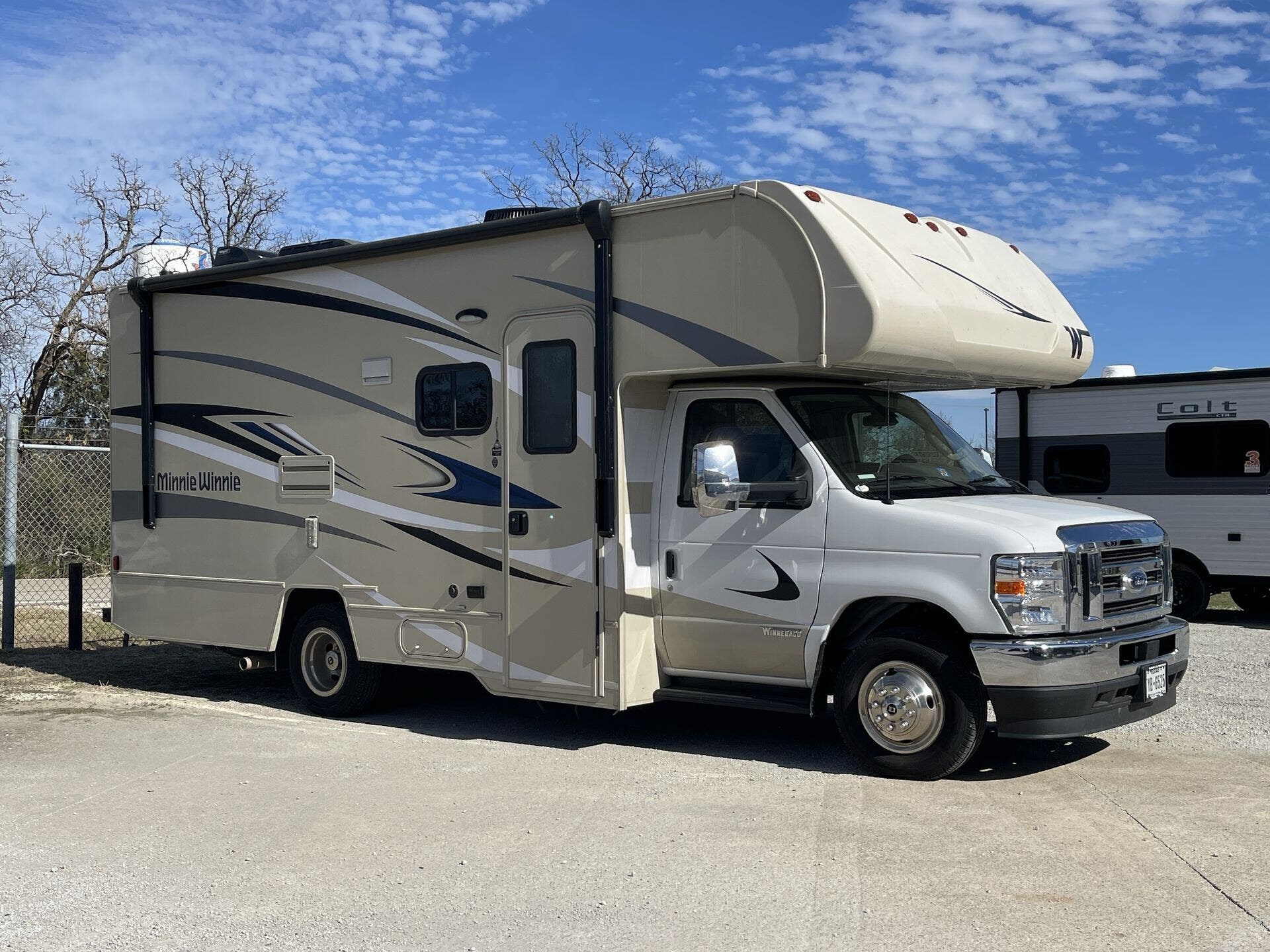 Used 2024 Winnebago Minnie Winnie 22M available in Corinth, Texas