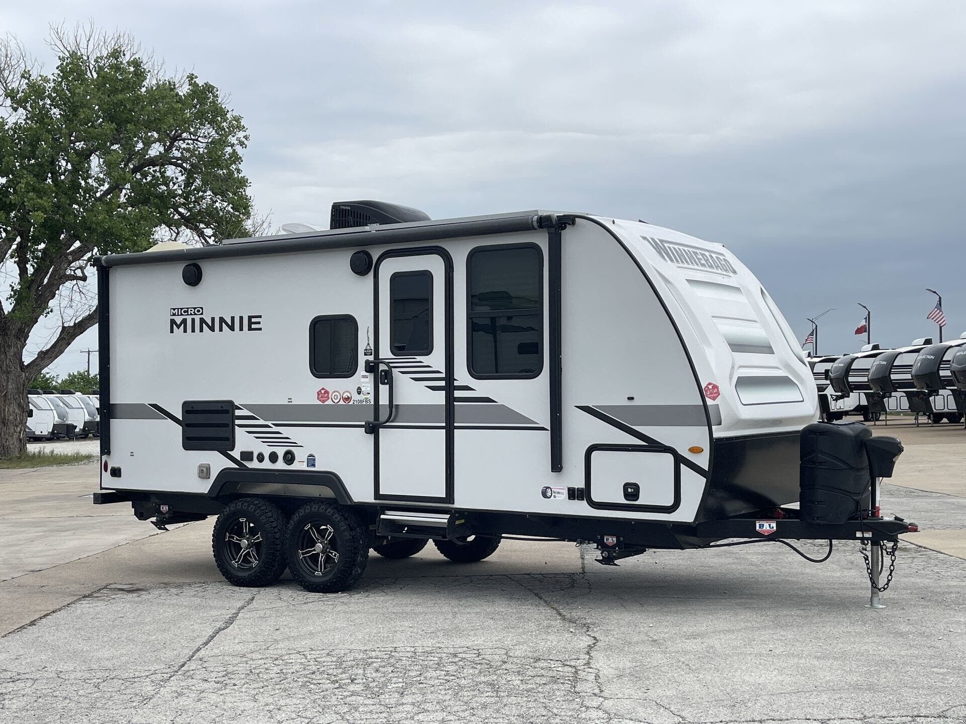 Used 2022 Winnebago Micro Minnie 2108FBS available in Corinth, Texas