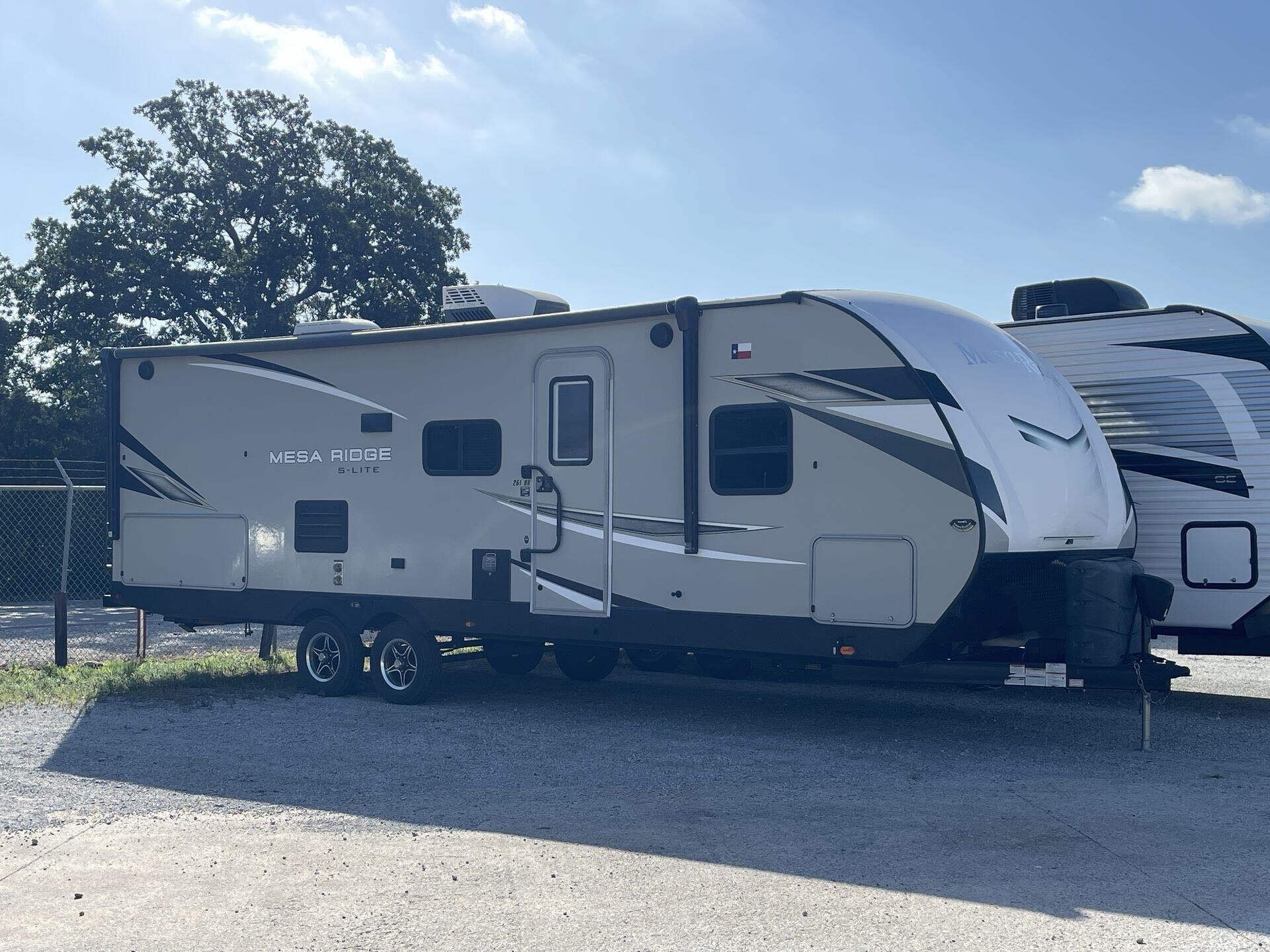 Used 2022 Highland Ridge Mesa Ridge 261BH available in Corinth, Texas