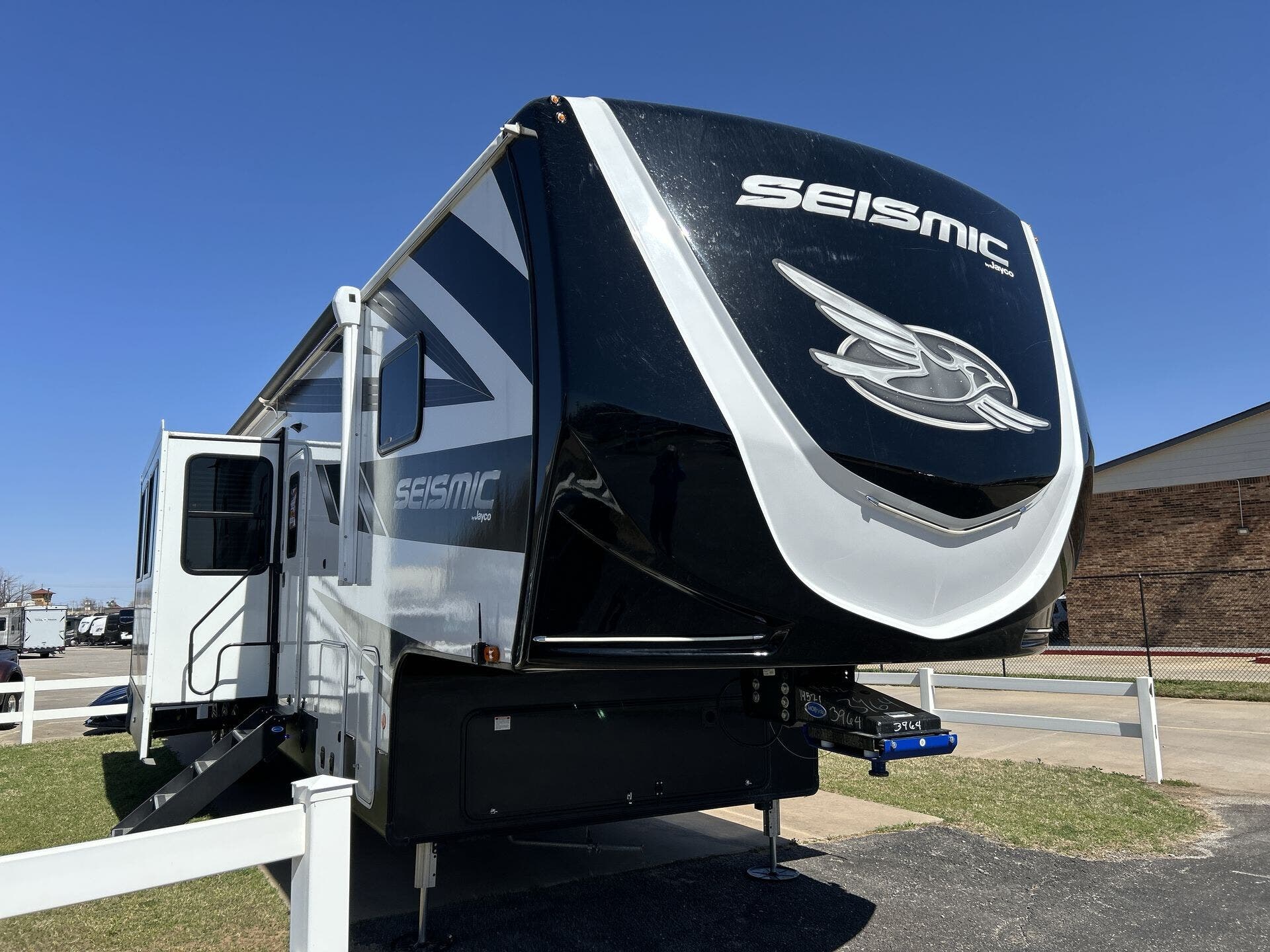 Used 2024 Jayco Seismic 395 available in Oklahoma City, Oklahoma