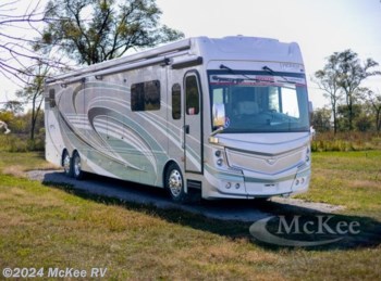 New 2024 Fleetwood Discovery LXE 44S available in Perry, Iowa