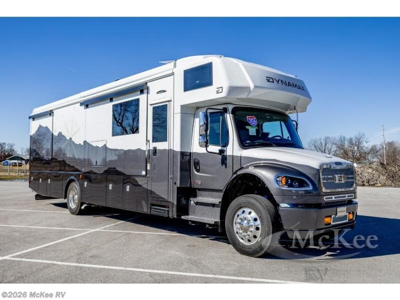 New 2026 Dynamax Corp DX3 37TS available in Perry, Iowa