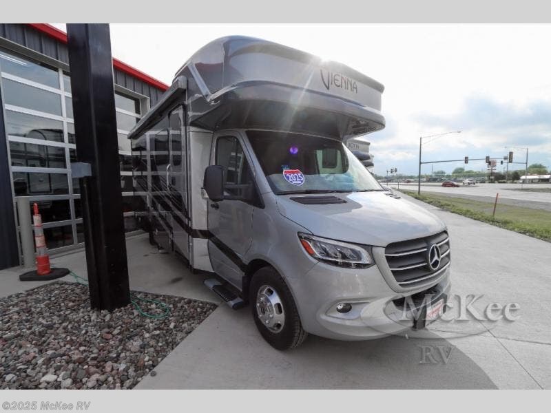 New 2025 Renegade  Vienna 25FWC available in Perry, Iowa