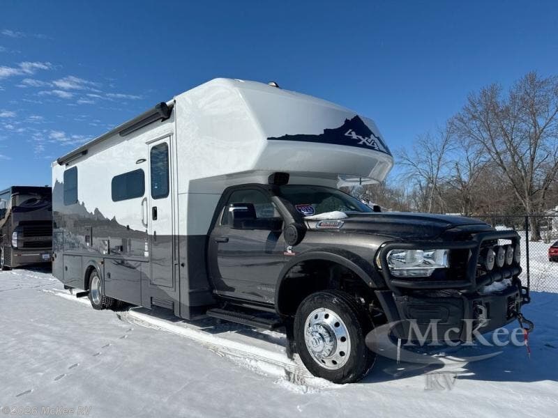 New 2025 Dynamax Corp  isata 5 28SSD4X4 available in Perry, Iowa