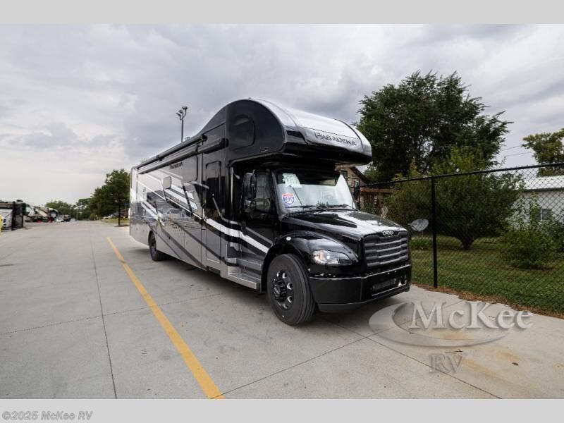New 2026 Thor Motor Coach Pasadena 38DX available in Perry, Iowa