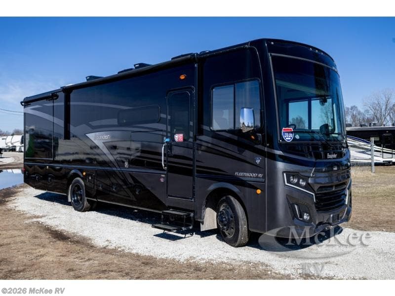 New 2026 Fleetwood Bounder 33C available in Perry, Iowa
