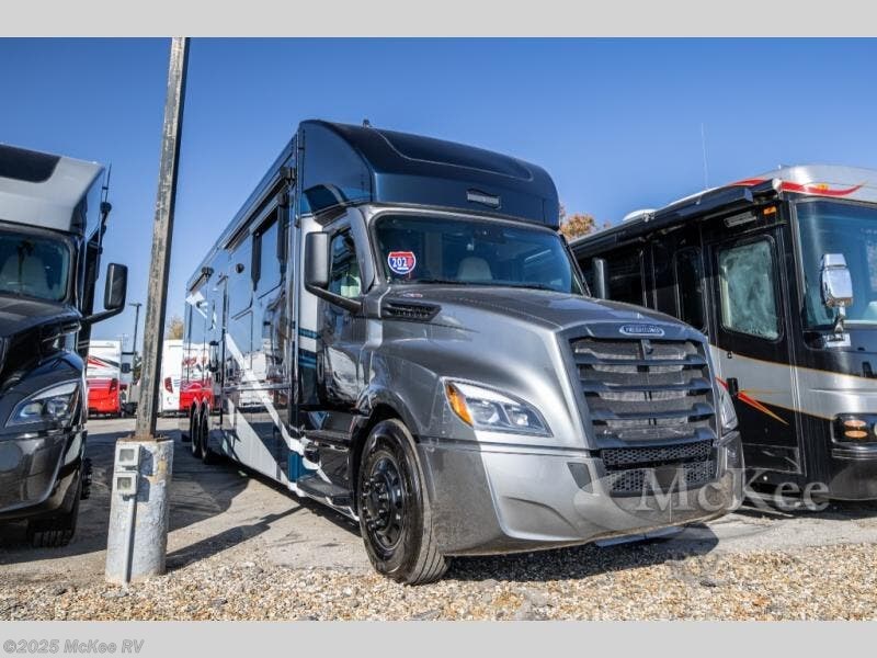 New 2026 Newmar Summit Aire 4505 available in Perry, Iowa