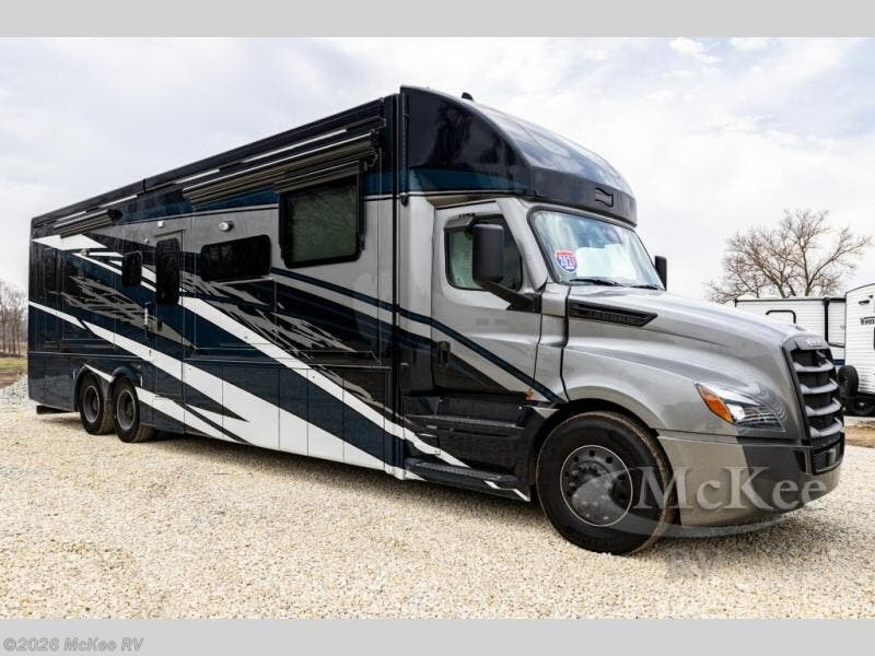 New 2026 Newmar Summit Aire 4505 available in Perry, Iowa