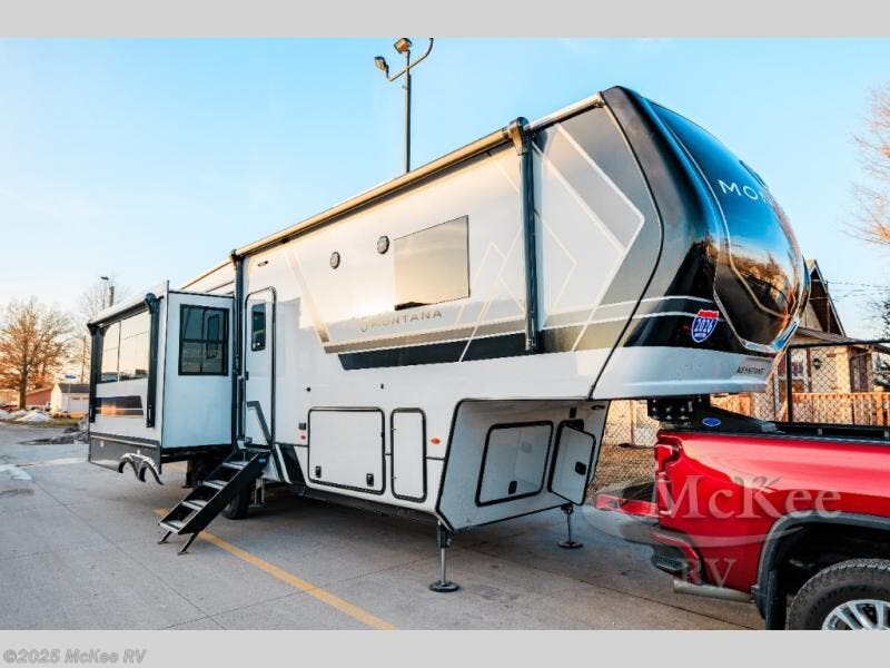 New 2026 Keystone Montana 3123RL available in Perry, Iowa