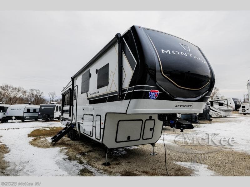 New 2026 Keystone Montana 3231CK available in Perry, Iowa