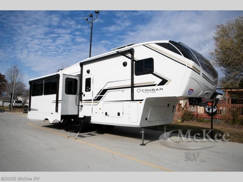 New 2026 Keystone Cougar Half-Ton 28RLI available in Perry, Iowa