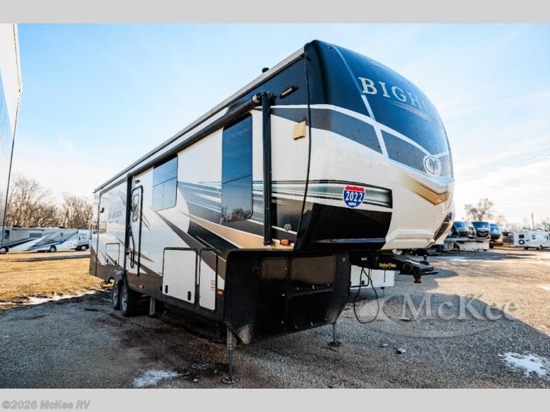 Used 2022 Heartland Bighorn 3120RK available in Perry, Iowa