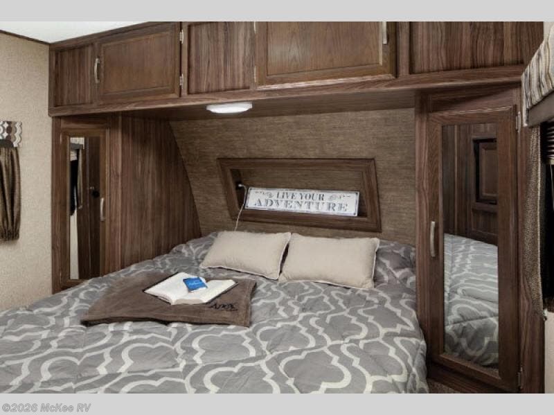 Used 2017 Coachmen Apex Ultra-Lite 289TBSS available in Perry, Iowa