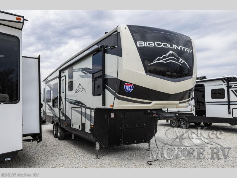 Used 2022 Heartland Big Country 3155RLK available in Perry, Iowa