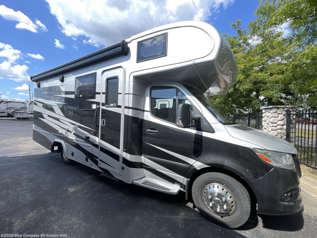New 2026 Forest River Sunseeker MBS 2400DSB available in Auburn Hills, Michigan