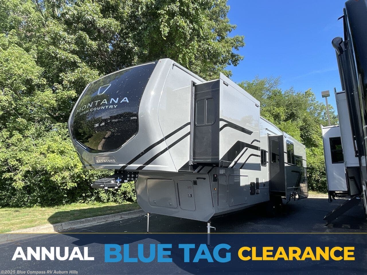 New 2026 Keystone Montana High Country 325RK available in Auburn Hills, Michigan