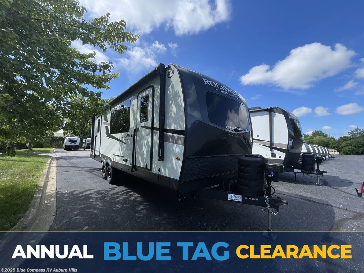 New 2026 Forest River Rockwood Ultra Lite 2619FK available in Auburn Hills, Michigan