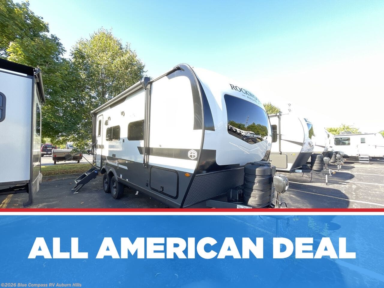 New 2026 Forest River Rockwood Mini Lite 2109S available in Auburn Hills, Michigan