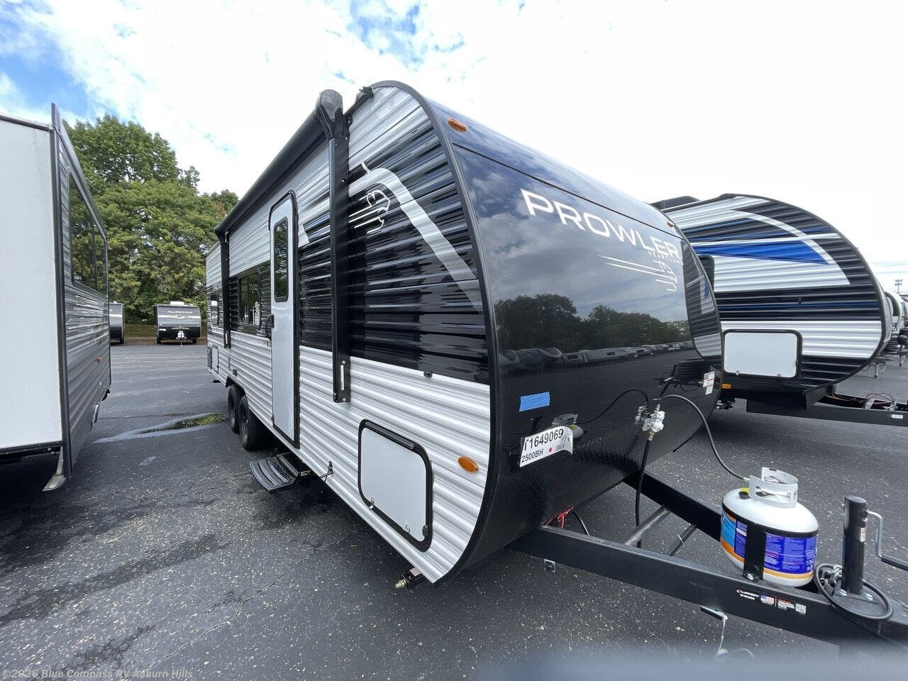 New 2026 Heartland Prowler Lynx 2500BH available in Auburn Hills, Michigan