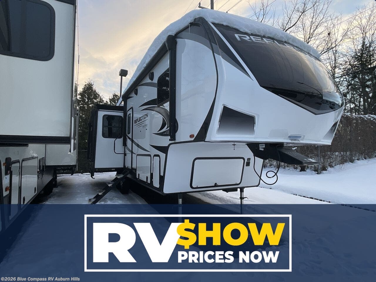 Used 2022 Grand Design Reflection 303RLS available in Auburn Hills, Michigan