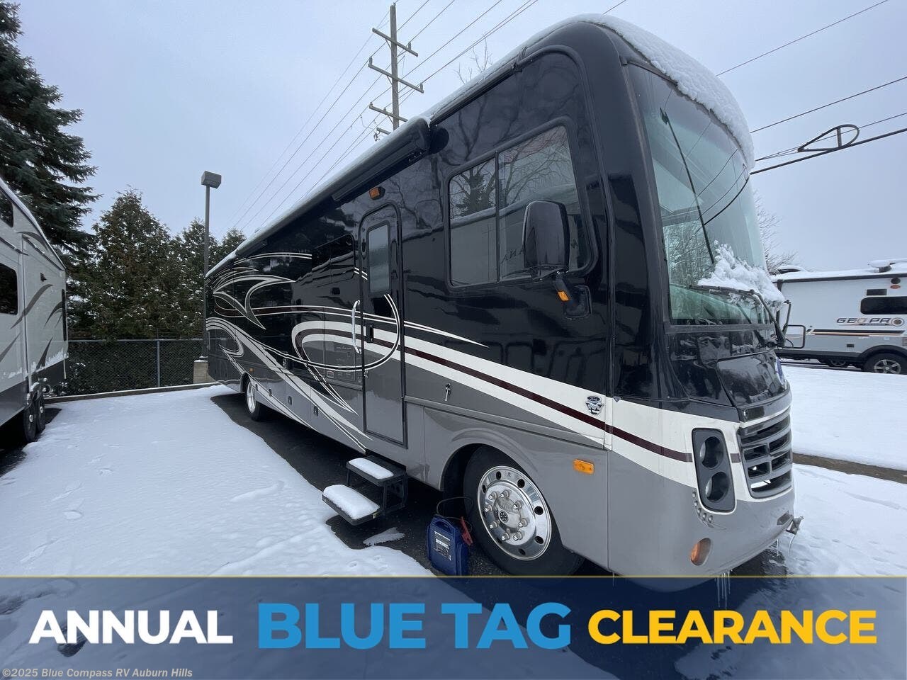 Used 2019 Holiday Rambler Vacationer 36F available in Auburn Hills, Michigan