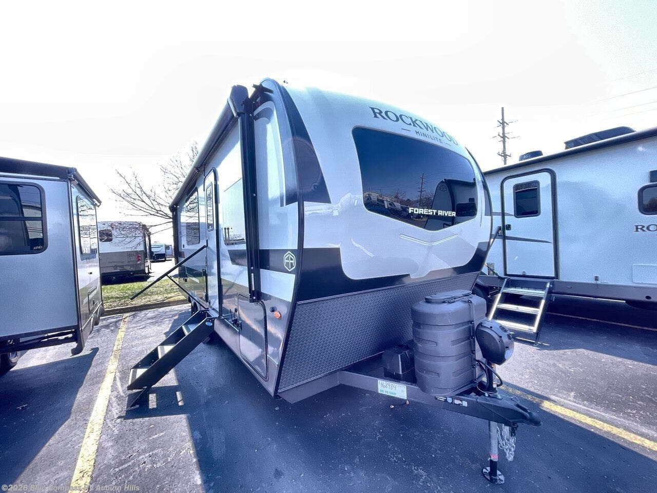 New 2026 Forest River Rockwood Mini Lite 2522FB available in Auburn Hills, Michigan