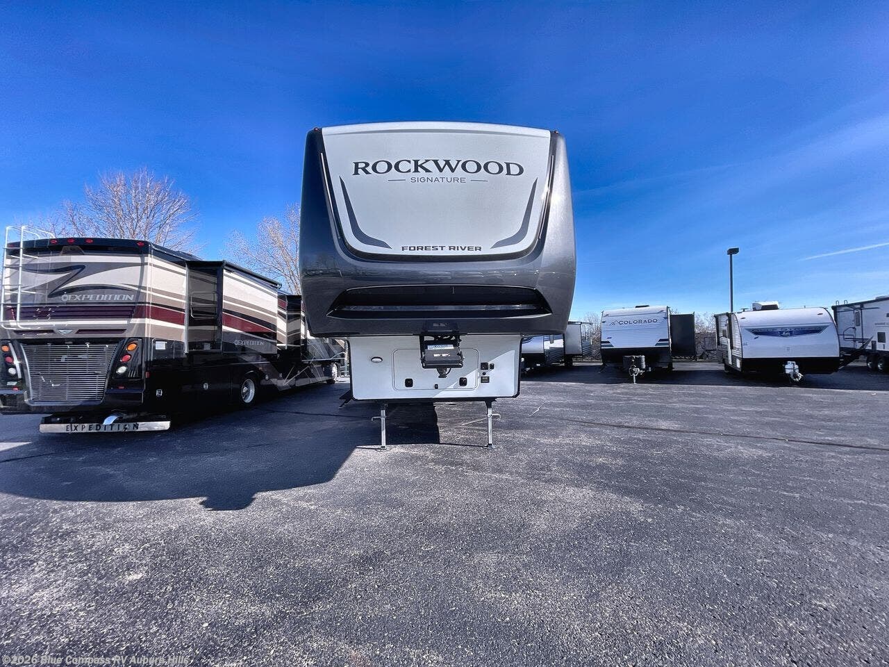 New 2026 Forest River Rockwood Signature 401SFB available in Auburn Hills, Michigan