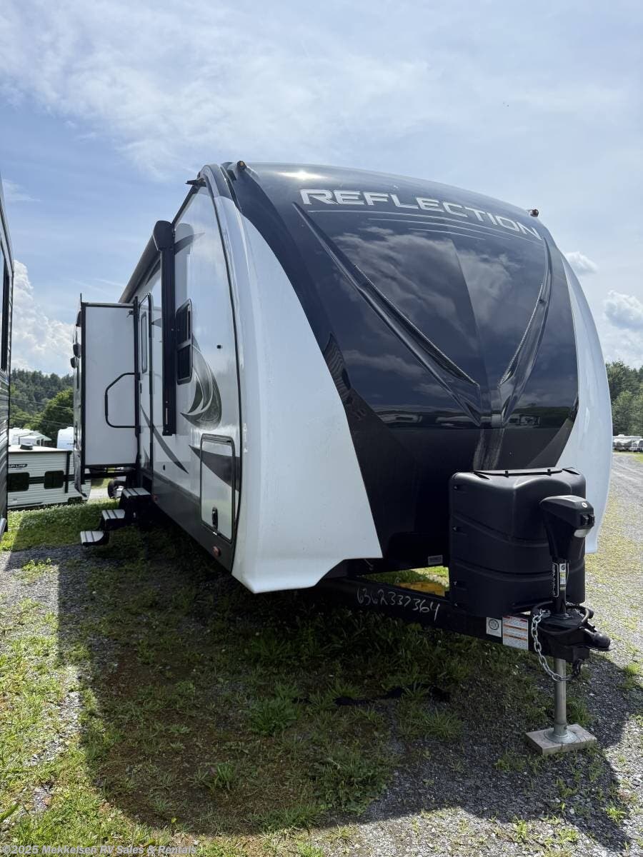 Used 2022 Grand Design Reflection 397RSTS available in East Montpelier, Vermont
