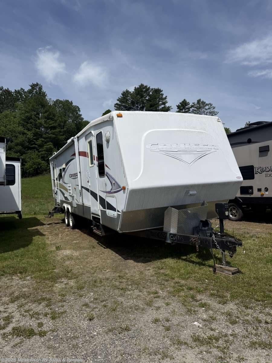 Used 2007 CrossRoads Cruiser CROSSROADS  31RL available in East Montpelier, Vermont