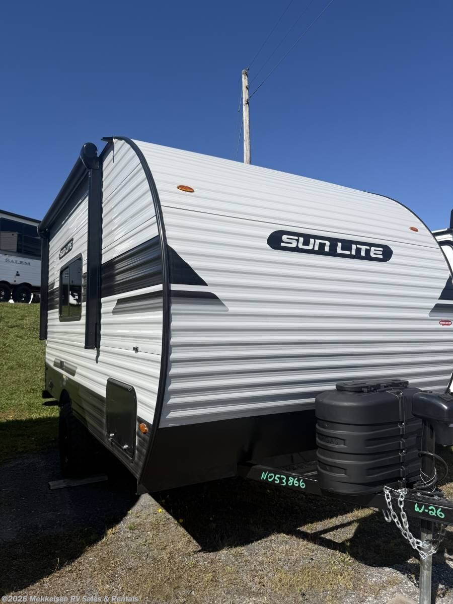 New 2027 Sunset Park RV Sun Lite 16BH available in East Montpelier, Vermont