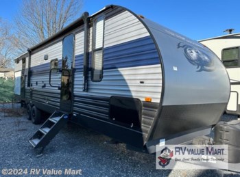 Used 2022 Forest River Cherokee 294BH available in Willow Street, Pennsylvania