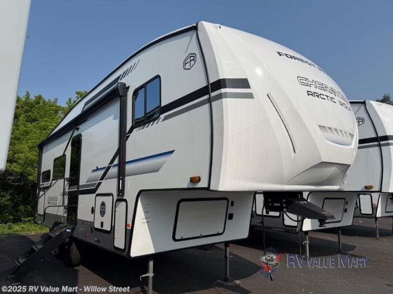 New 2025 Forest River Cherokee Arctic Wolf 23MLE available in Willow Street, Pennsylvania