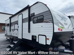 Used 2023 Shasta Shasta 25FK available in Willow Street, Pennsylvania