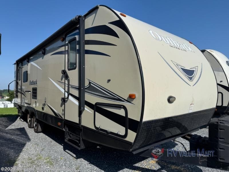 Used 2017 Keystone Outback Ultra Lite 278URL available in Willow Street, Pennsylvania