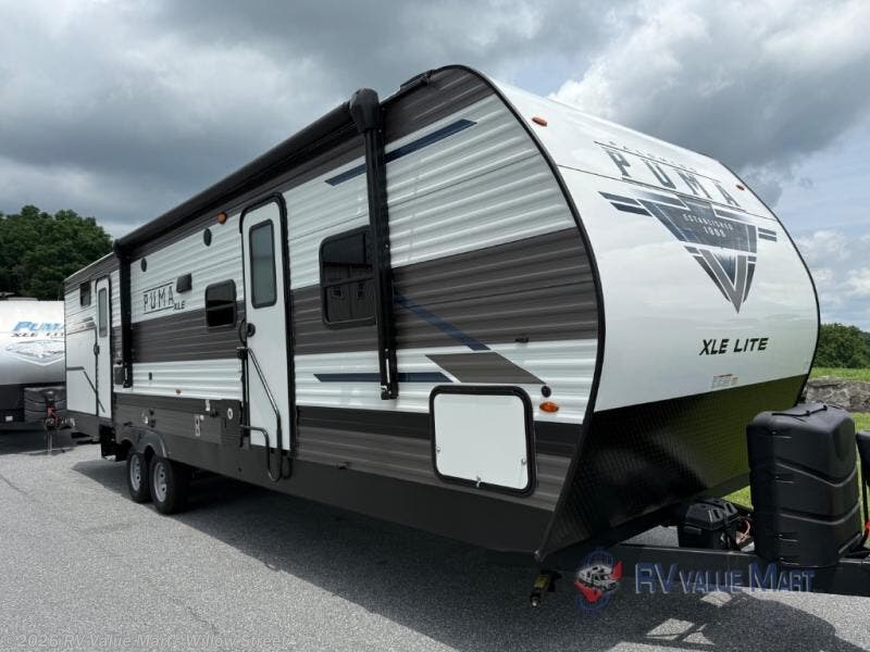 Used 2023 Palomino Puma XLE Lite 31BHSC available in Willow Street, Pennsylvania