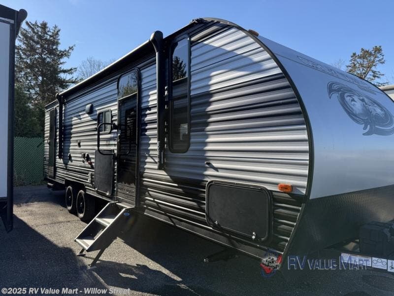 Used 2020 Forest River Cherokee Grey Wolf 26DBH available in Willow Street, Pennsylvania