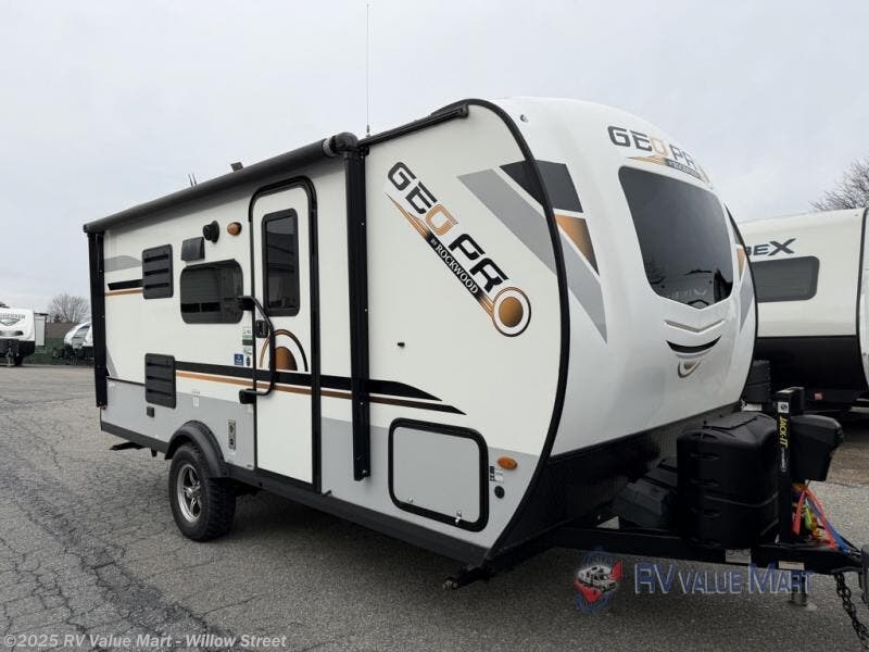 Used 2020 Forest River Rockwood Geo Pro 19BH available in Willow Street, Pennsylvania