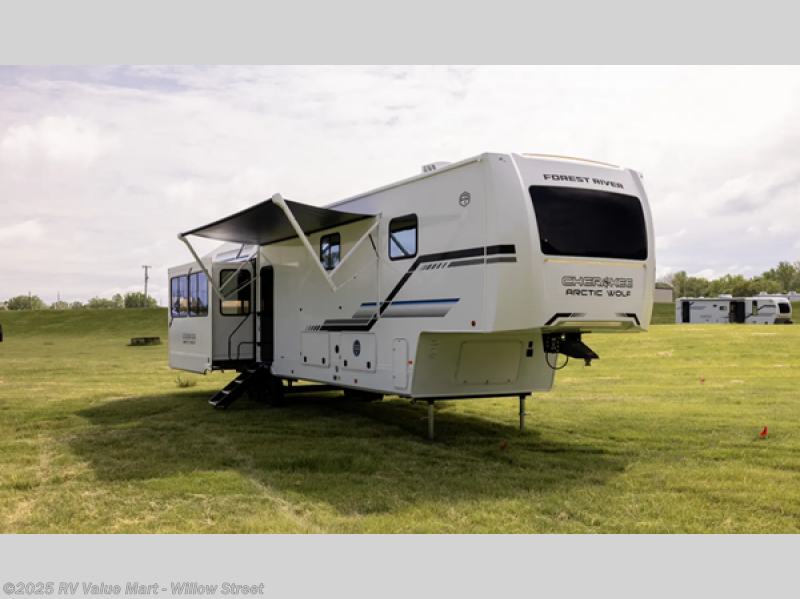 New 2026 Forest River Cherokee Arctic Wolf 3650SUITE available in Willow Street, Pennsylvania
