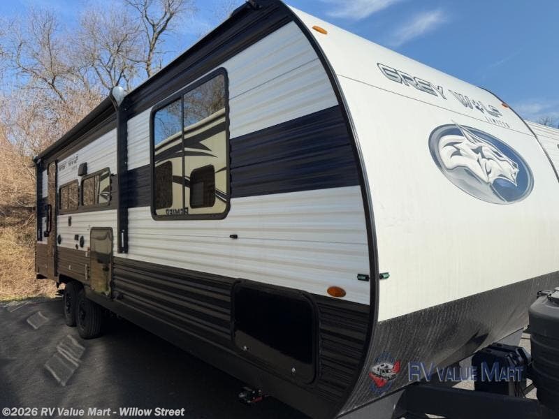Used 2024 Forest River Cherokee Grey Wolf 26LK available in Willow Street, Pennsylvania