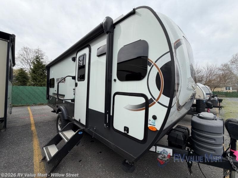 Used 2024 Forest River Rockwood Geo Pro G20FKS available in Willow Street, Pennsylvania