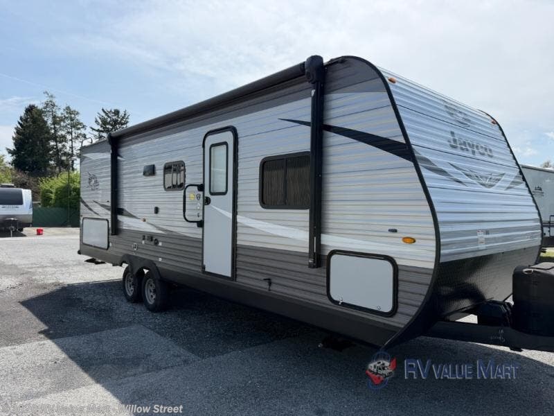 Used 2021 Jayco Jay Flight SLX 8 267BHS available in Willow Street, Pennsylvania