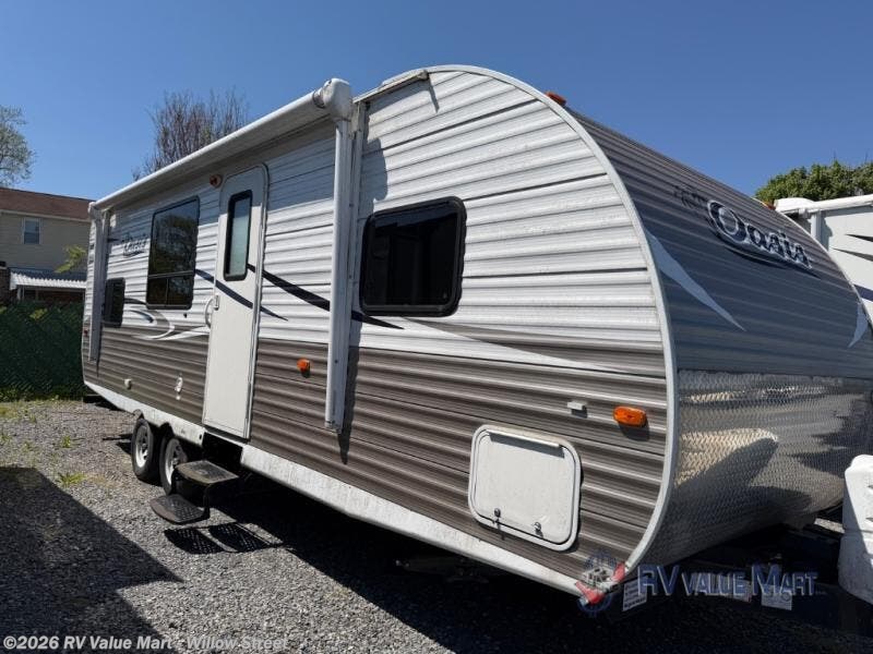Used 2016 Shasta Oasis 26DB available in Willow Street, Pennsylvania
