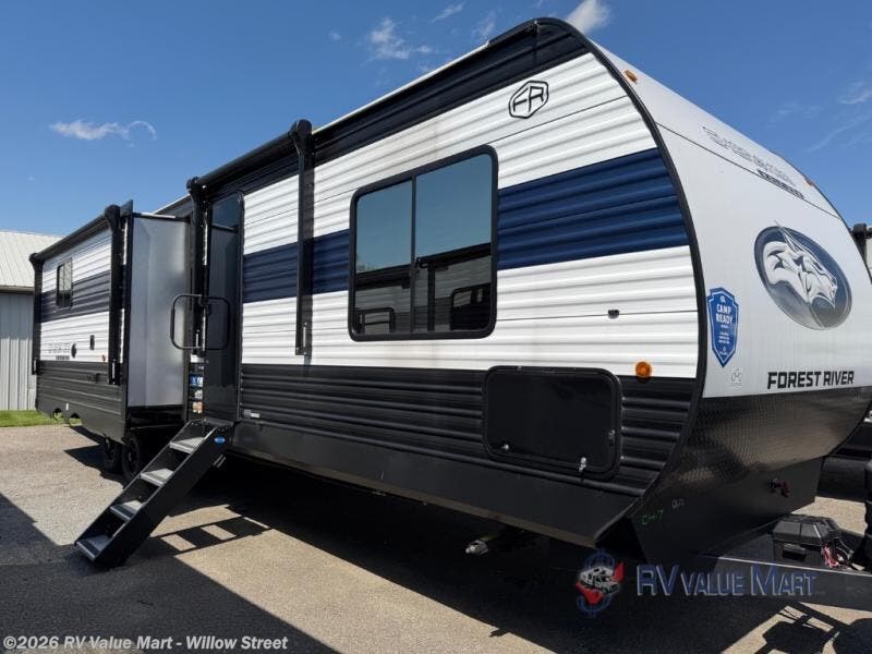 Used 2025 Forest River Cherokee Wolf Den 304SR available in Willow Street, Pennsylvania