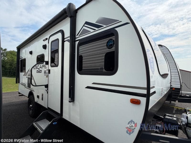 Used 2022 K-Z Escape E18 HATCH available in Willow Street, Pennsylvania