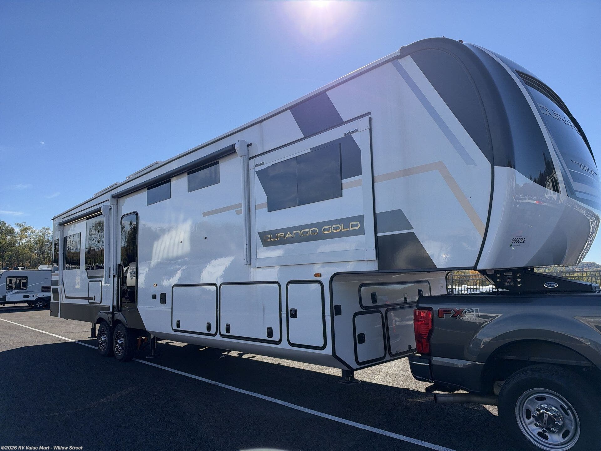 New 2026 K-Z Durango Gold G384MSQ available in Willow Street, Pennsylvania