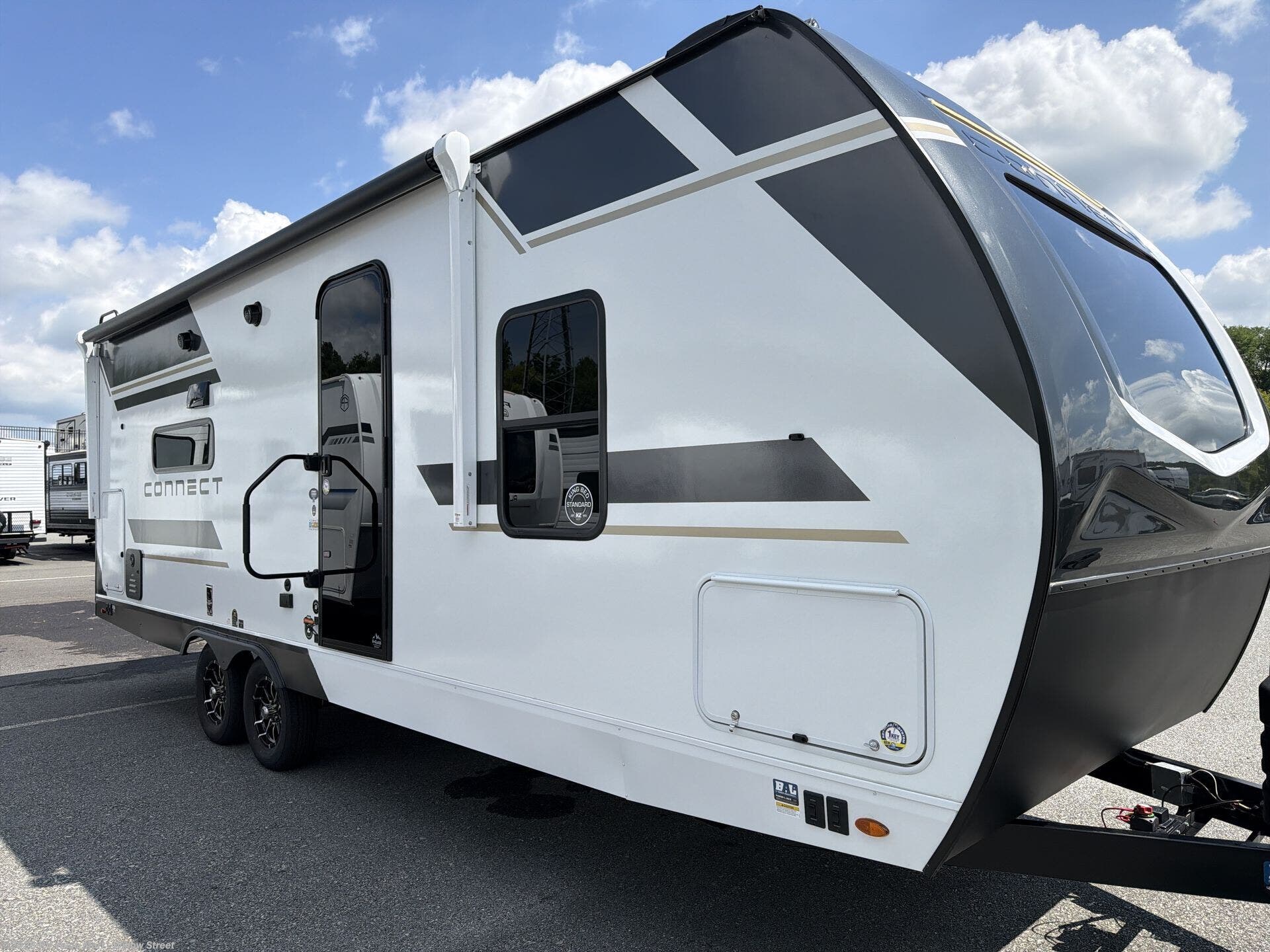 New 2027 K-Z Connect C241RLK available in Willow Street, Pennsylvania