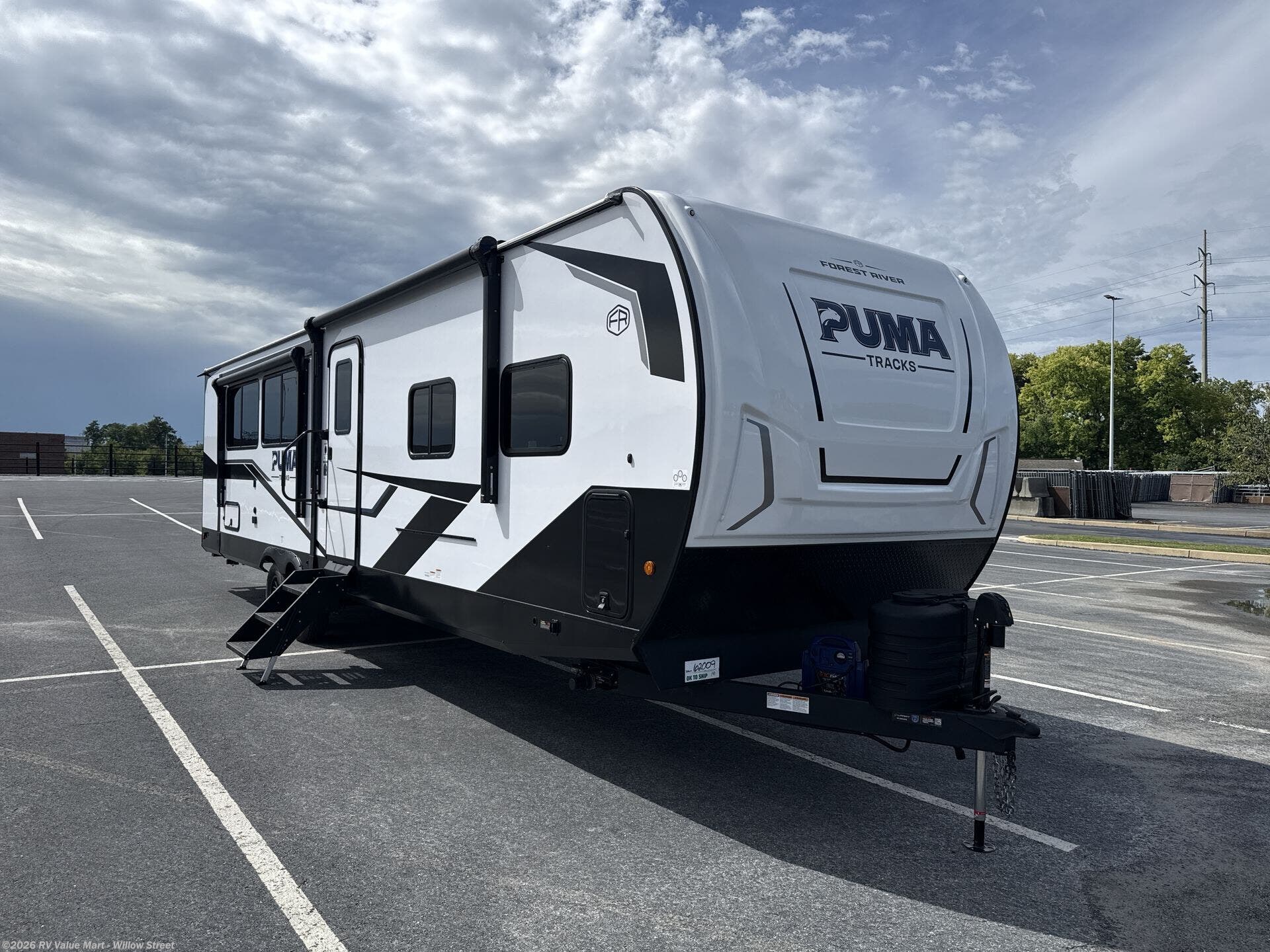New 2027 Forest River Puma Tracks 3060RKTS available in Willow Street, Pennsylvania