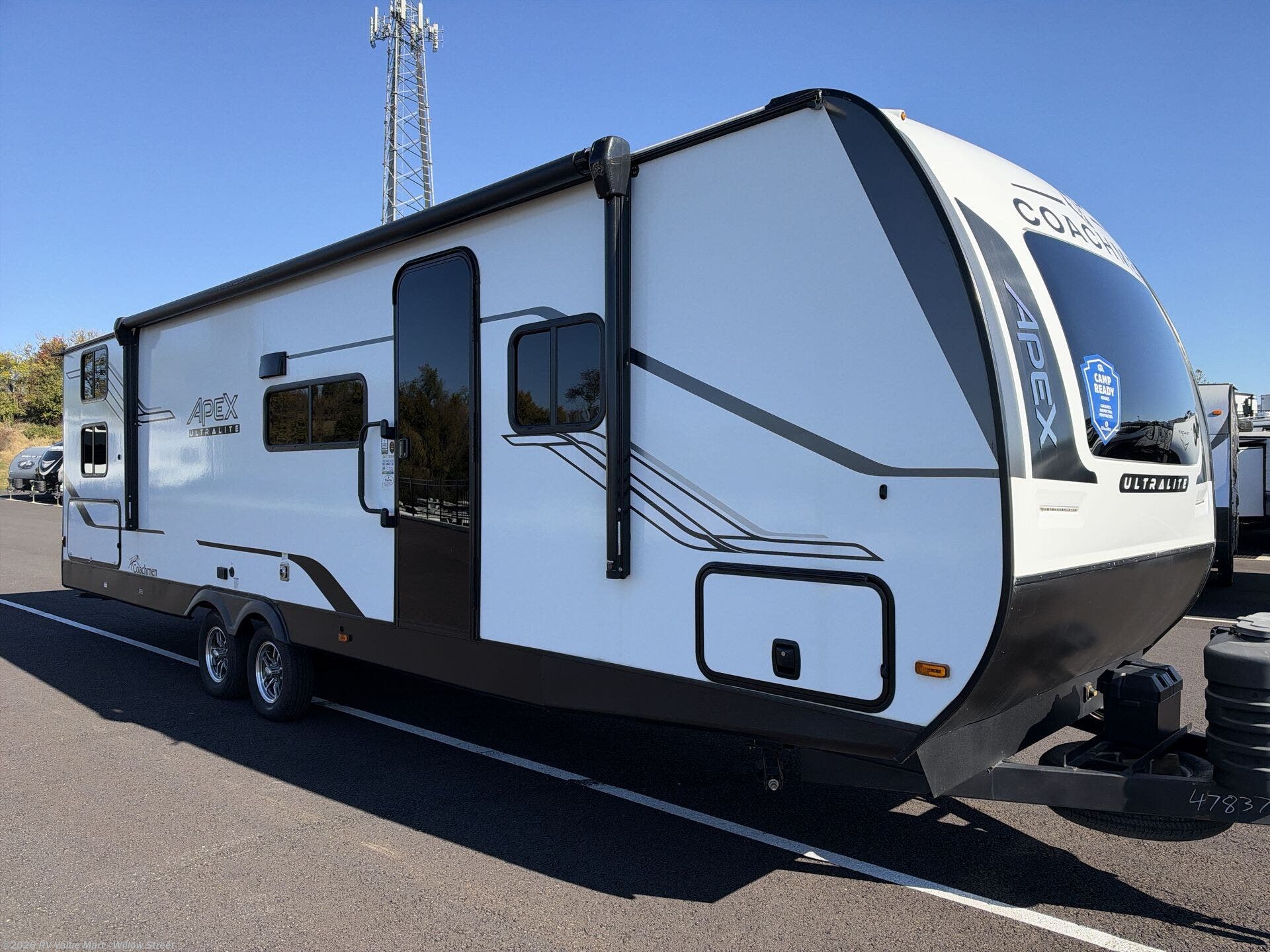 Used 2025 Coachmen Apex Ultra-Lite 291TBSS available in Willow Street, Pennsylvania