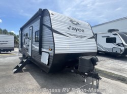 Used 2021 Jayco Jay Flight SLX 8 242bhs Jay Flight Slx available in Byron, Georgia